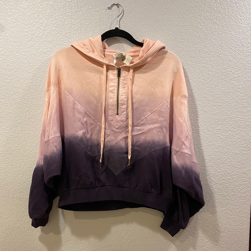 Victoria’s Secret PINK cropped hoodie